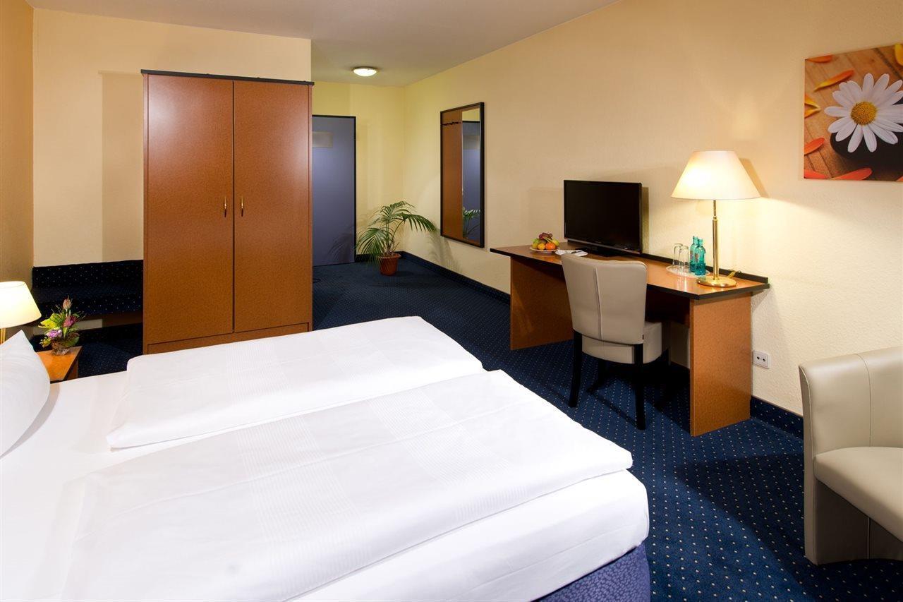 Achat Hotel Zwickau Eksteriør billede